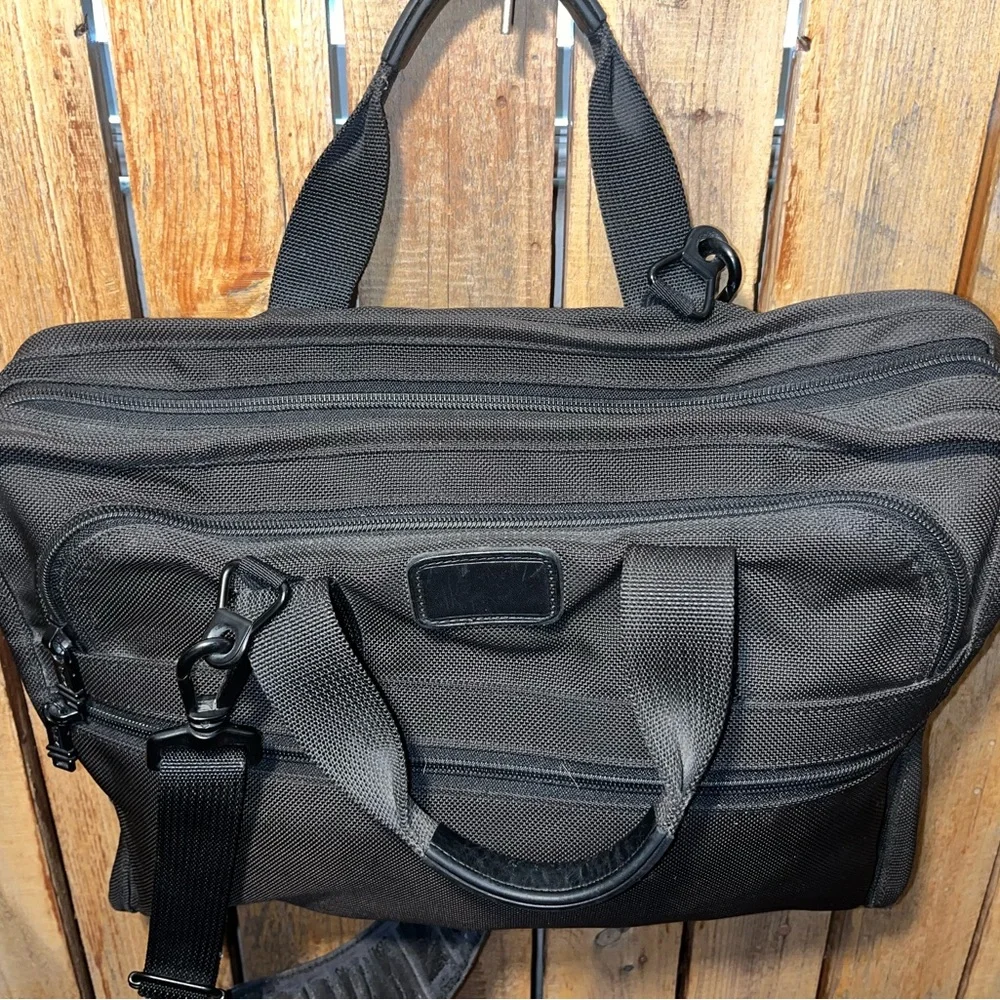 TUMI Slim Laptop Briefcase Bag Black Nylon Shoulder